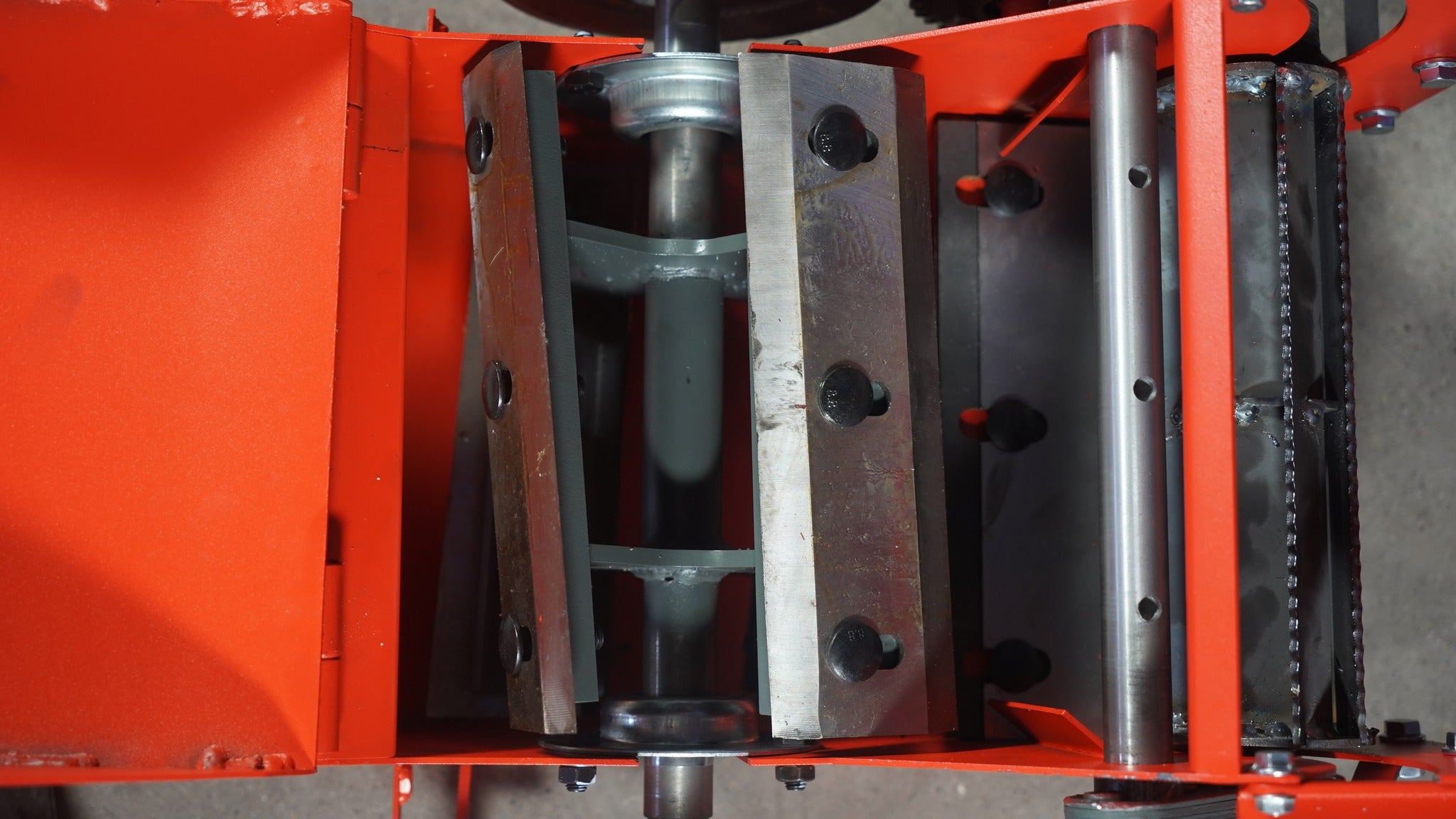 Pahel Horizontal Chaff Cutter with 3 HP Motor/ 7 Hp Petrol Engine