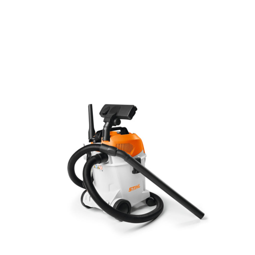 SE 33 Vacuum Cleaner Wet and dry vacuum cleaners with blowing function for domestic areas
