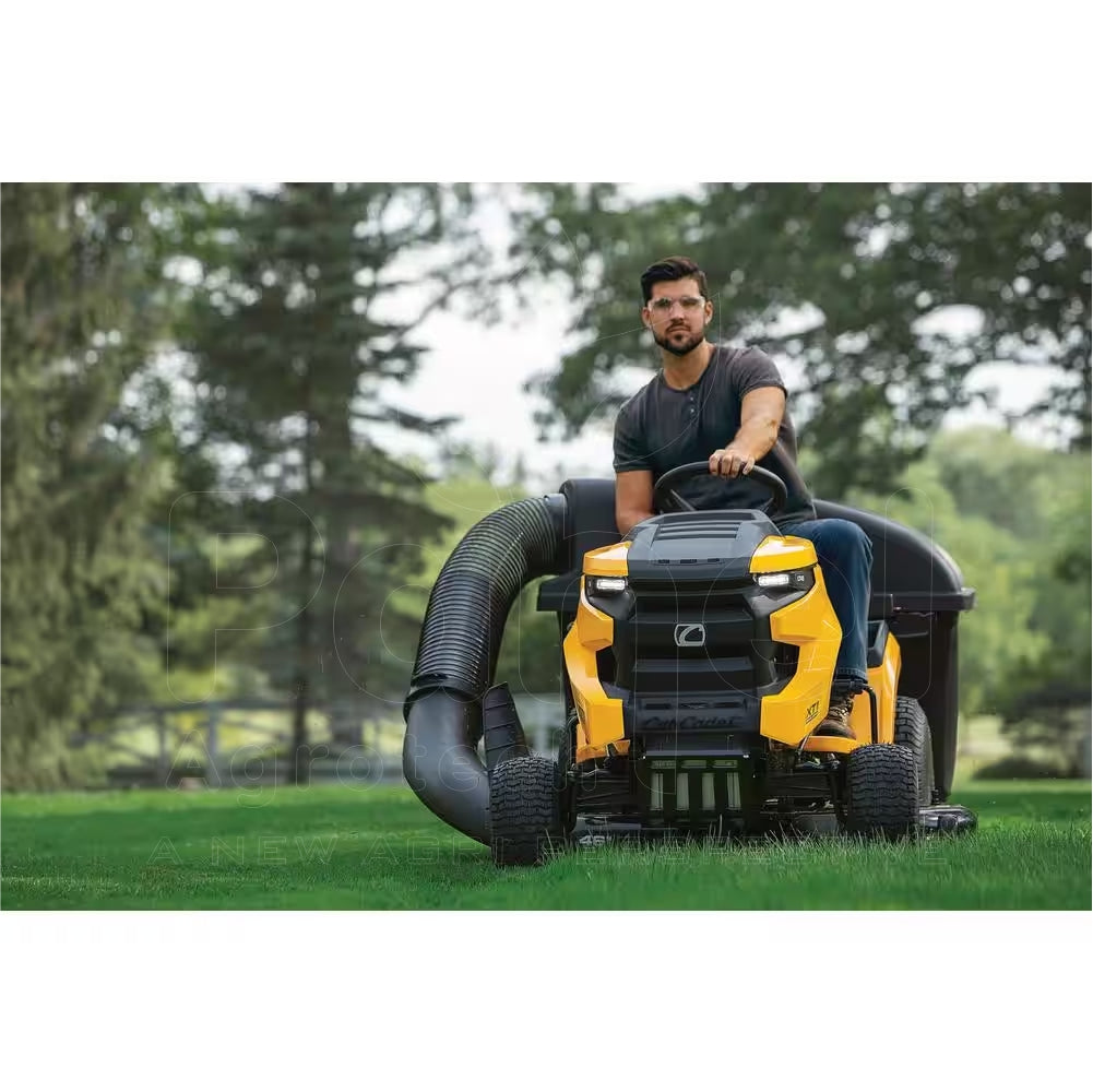 Cub Cadet XT2 LX 46″ Lawn Tractor