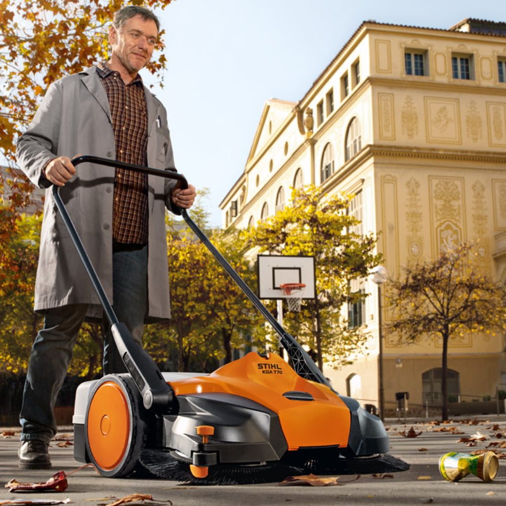 KGA 770 Sweeper with  AP 300 battery and AL 500 Quick charger