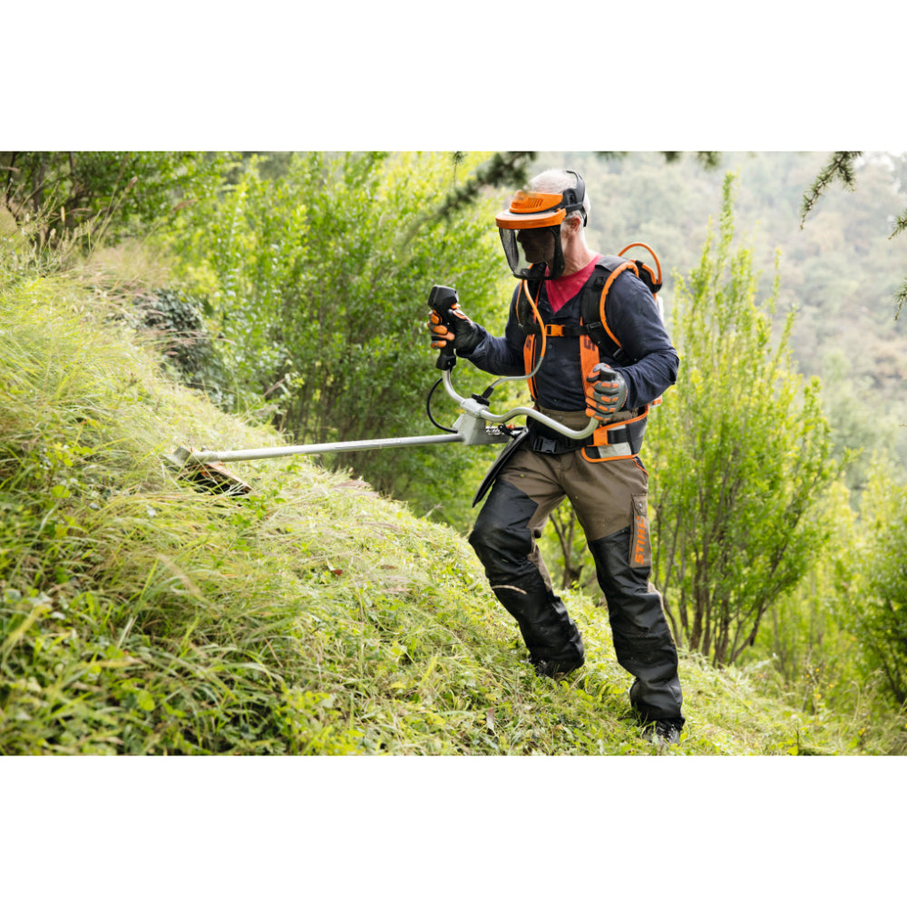 STIHL FSA 130 cordless brushcutter with AP 300 battery and AutoCut® nylon head