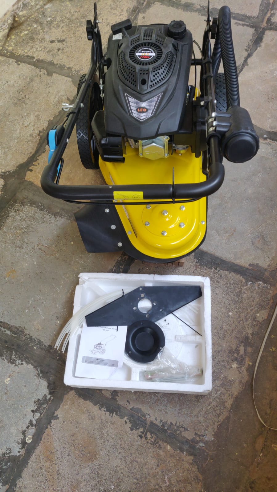 Pahel Heavy Duty Wheeled String Trimmer Petrol Engine