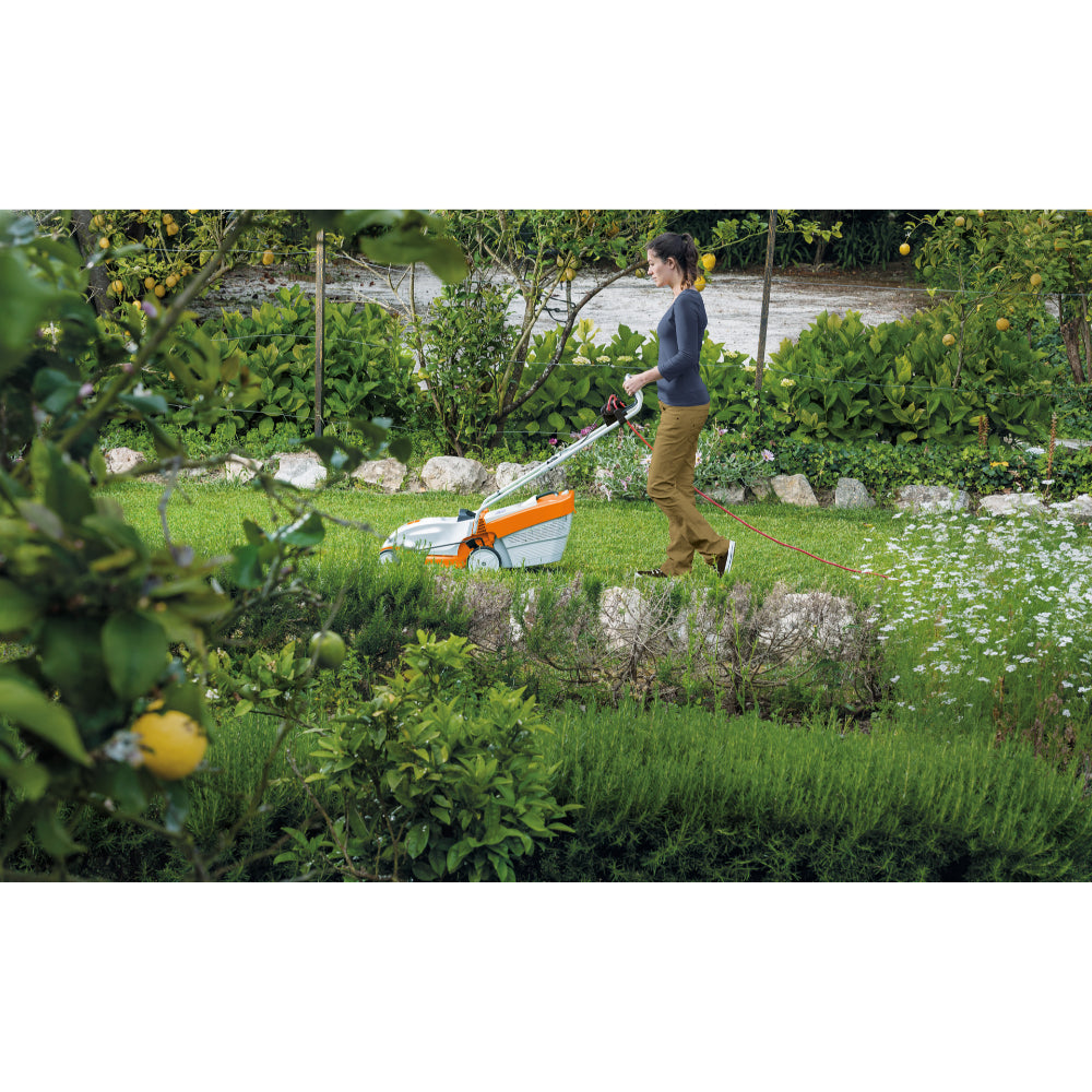 STIHL RME 443 Electric Lawn Mower: Effective lawn care