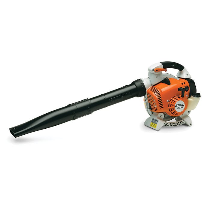 BG 86 petrol leaf blower compact and lightweight for large areas