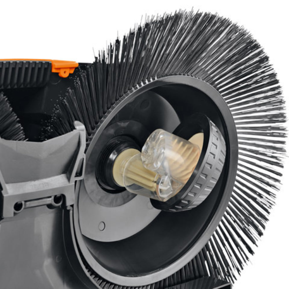 KG 770 Manual sweeping machine for use in large areas