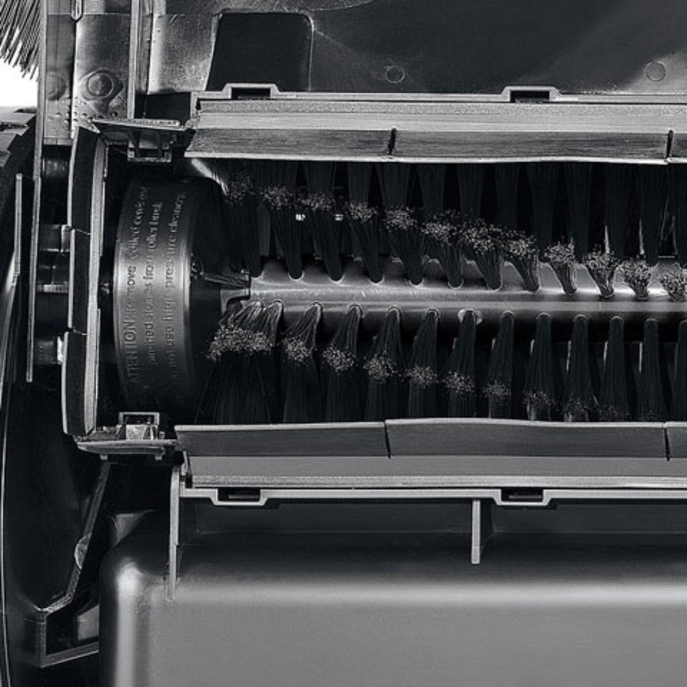 KGA 770 Sweeper with  AP 300 battery and AL 500 Quick charger