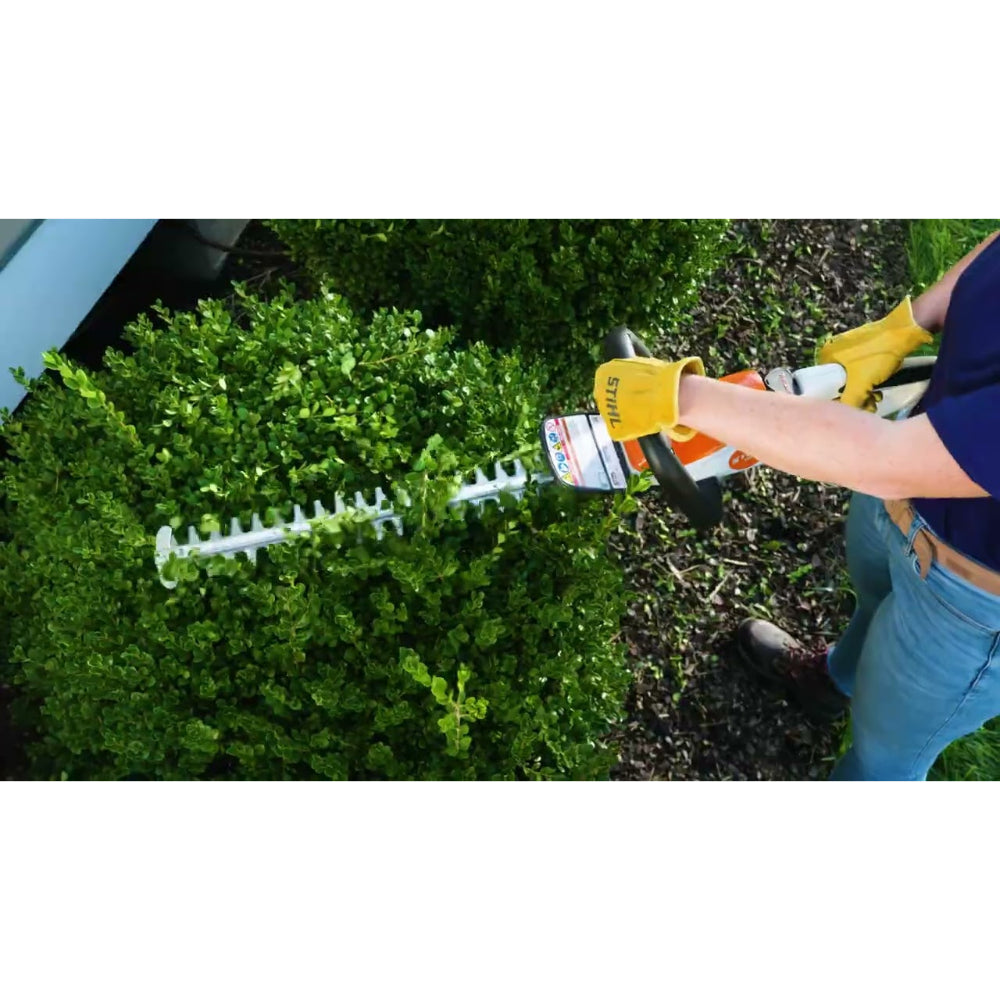STIHL HSA 40 hedge trimmer SET with AS2 battery and AL1 charger